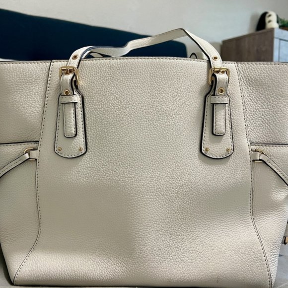 Michael Kors white leather purse, large - Picture 2 of 5